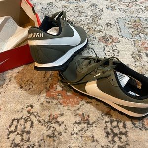 Nike Pre-Love OX Brand New